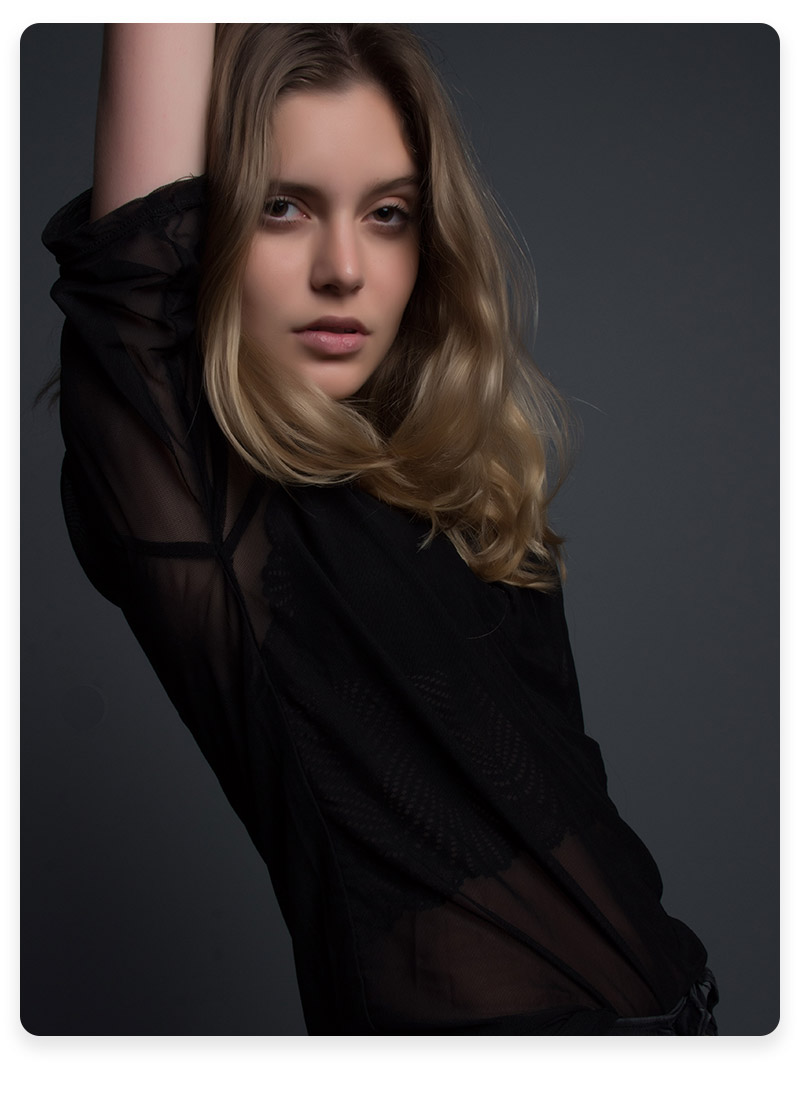 jobwrk_landingpage_model_portrait(3)